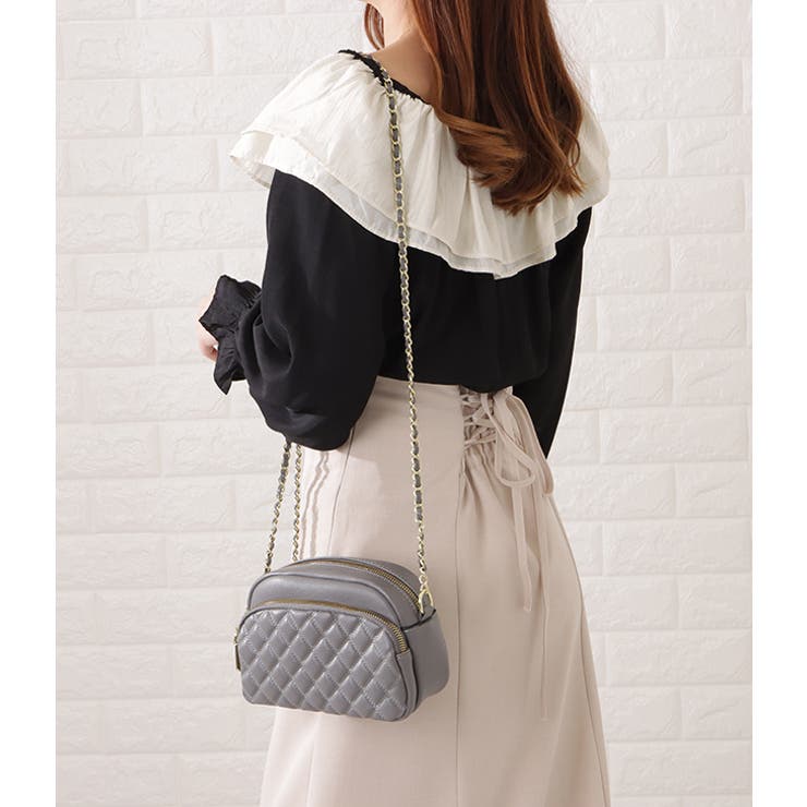 ホワイト カーフスキン ロゴ ゴールドチェーン ショルダーバッグ CHANEL シャネル チェーンショルダー ゴールド金具 ショルダー