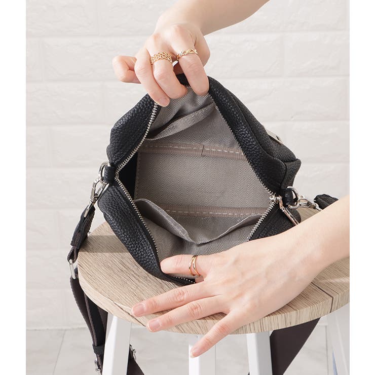 BALLY バリー バリーストライプ ショルダーバッグ レザー レディース