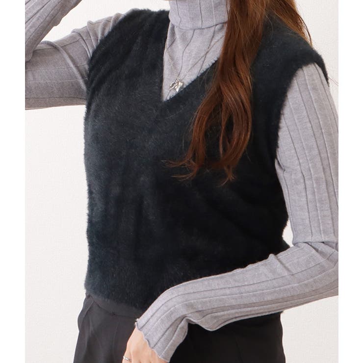 Vネックコンパクトシャギーニットベスト 女性 レディース | レースレディース  | 詳細画像4 