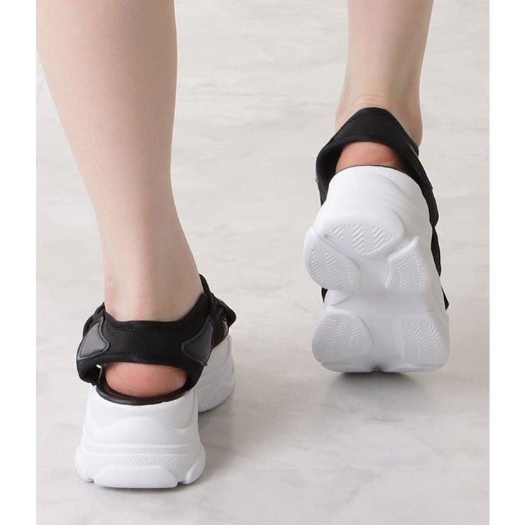 ナローストラップ付き厚底スニーカーサンダル 女性 レディース | レースレディース  | 詳細画像5 