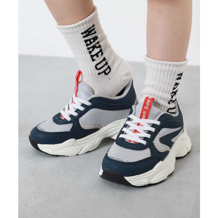 メンテ済 140cm 靴24cm PURE CONSCIOUS 子供用スキーセッ 手を使わず立ったまま履ける 軽量 防水スニーカー[品番：VR000010329