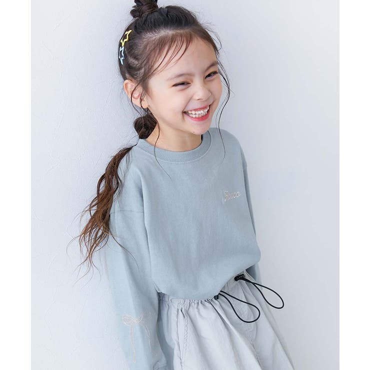 001-リボン-ミストブルー | 綿100% お洗濯してもよれにくい ガールズワンポイント長袖Tシャツ | devirock