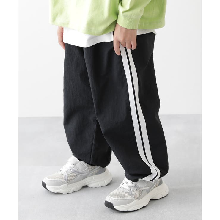 001-ライン-ブラック | 水はじく撥水ナイロン トラックパンツ セットアップ可能 | devirock