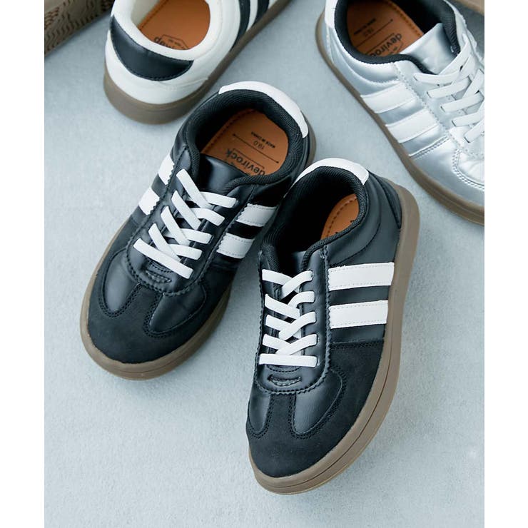 001-ブラック | フォーマル使いもできる ラインスニーカー 子供服 | devirock