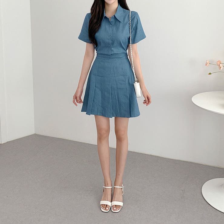 爽やかガーリー。セットアップ 半袖シャツ＆タックプリーツミニ