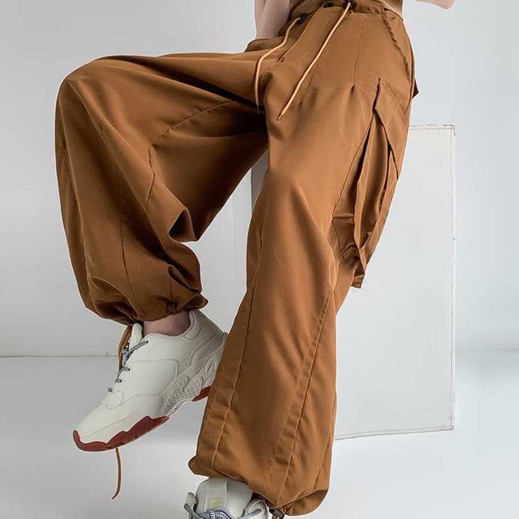 美品⭐️ボッテガヴェネタ 2way ウエストゴムワークパンツ ドロスト 46 BOTTEGA VENETA(ボッテガヴェネタ) ハイウエストパンツ644546