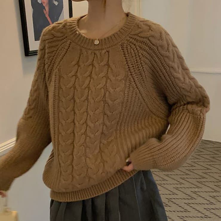 ドゥロワー ショルダー アランニット ケーブル編み モカブラウン