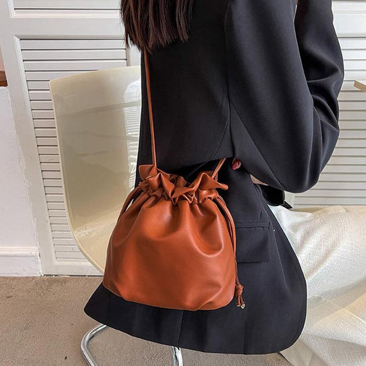 ミニマルデザインレザー巾着バッグ | Doux Belle  | 詳細画像10 