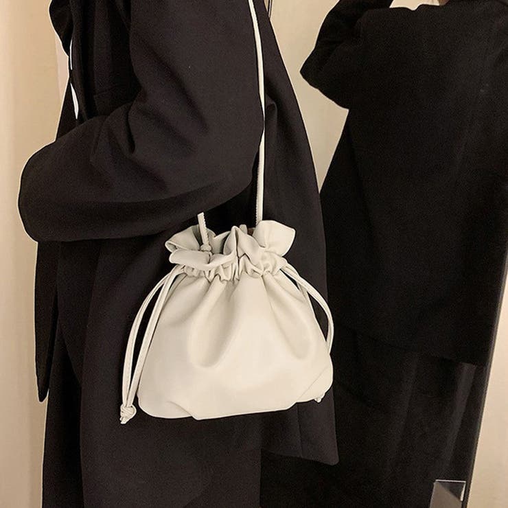 ミニマルデザインレザー巾着バッグ | Doux Belle  | 詳細画像2 