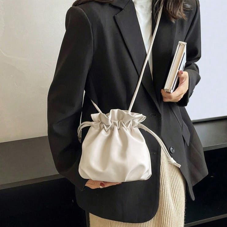 ミニマルデザインレザー巾着バッグ | Doux Belle  | 詳細画像4 