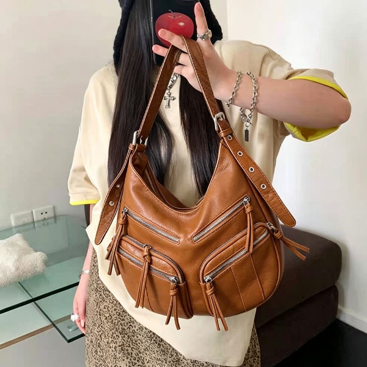 ブラウン | マルチポケット多収納2WAYショルダーバッグ レディース バッグ | Doux Belle 