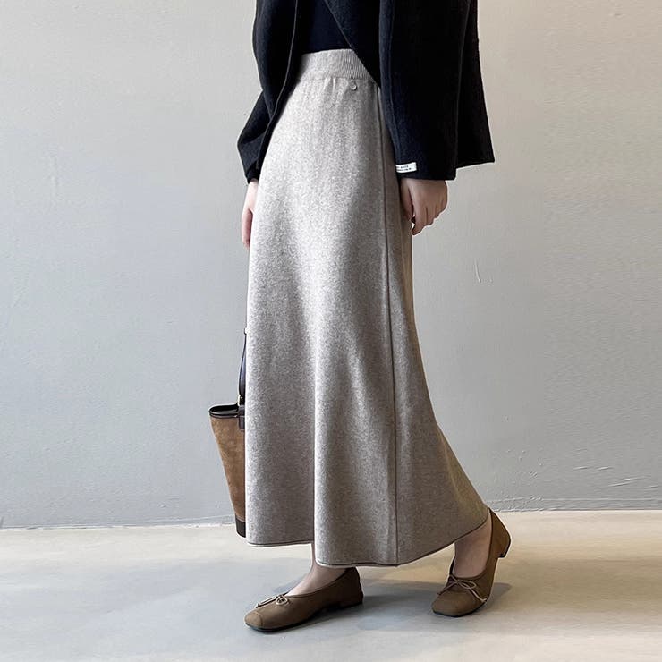 オートミール | ニットAラインスカート ボトムス フレア | Doux Belle 