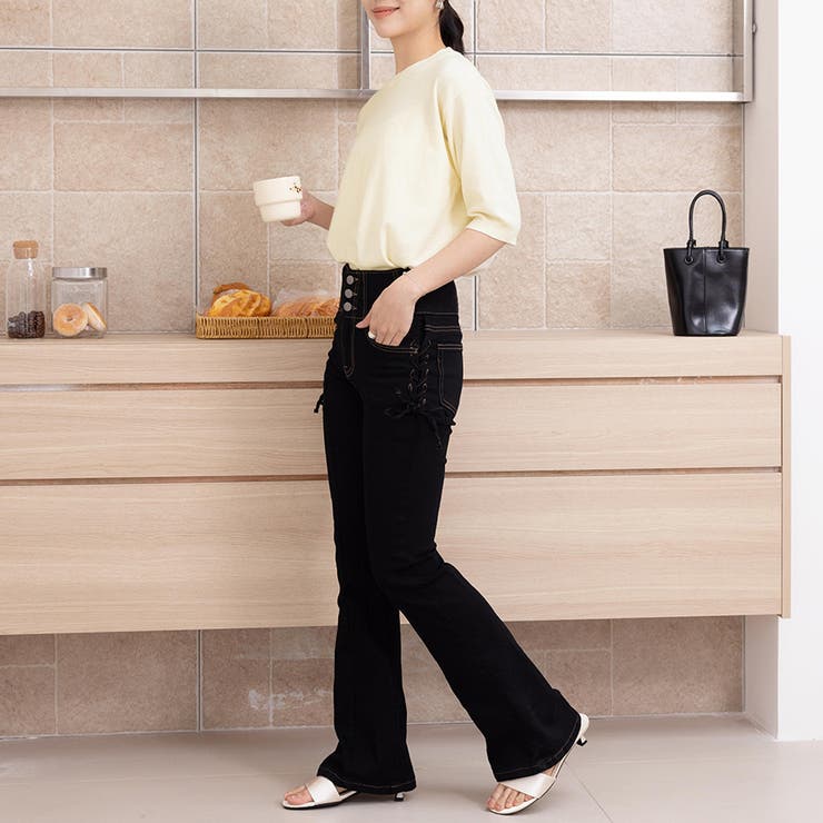 3つボタンフレアデニムパンツ  | Doux Belle  | 詳細画像12 