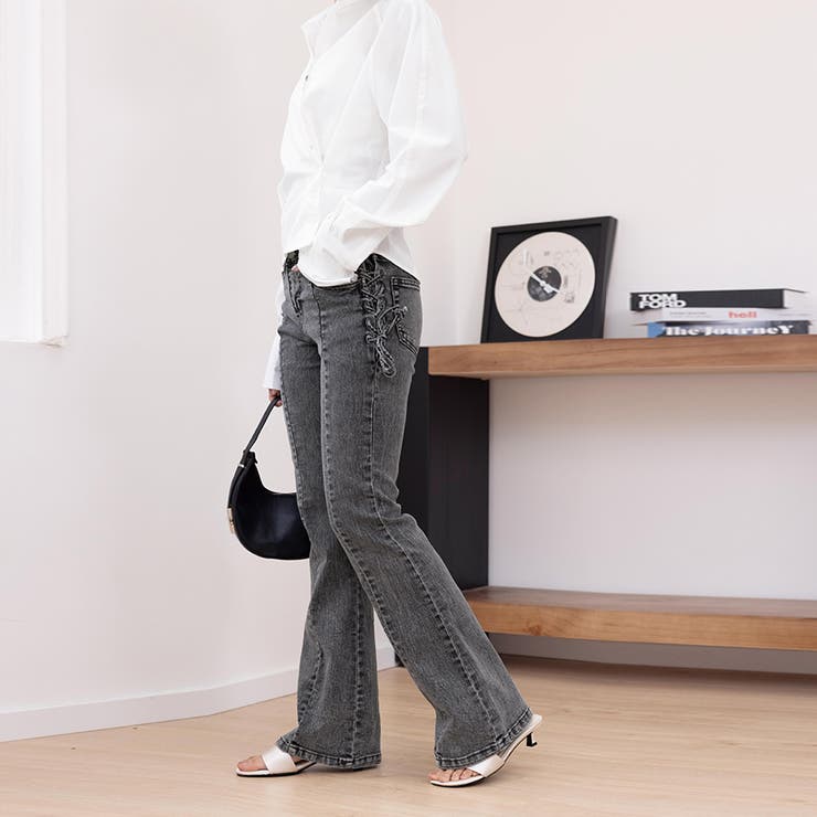 3つボタンフレアデニムパンツ  | Doux Belle  | 詳細画像6 