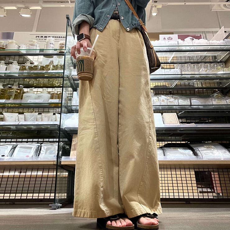 ベージュ | タック入りワイドパンツ | Doux Belle 