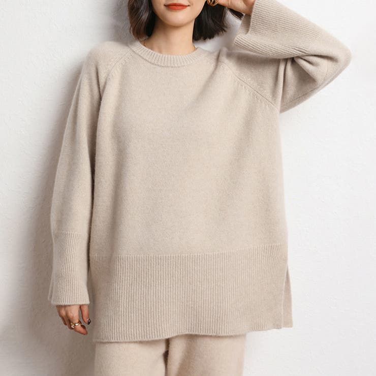 ベージュ | サイドスリットオーバーサイズニット | Doux Belle 