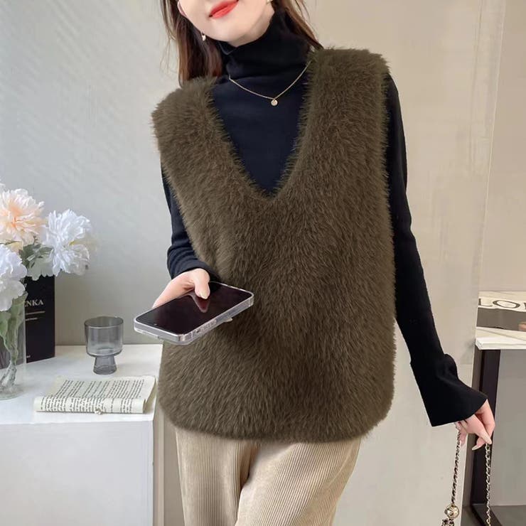 モカ | フェイクファーベスト | Doux Belle 