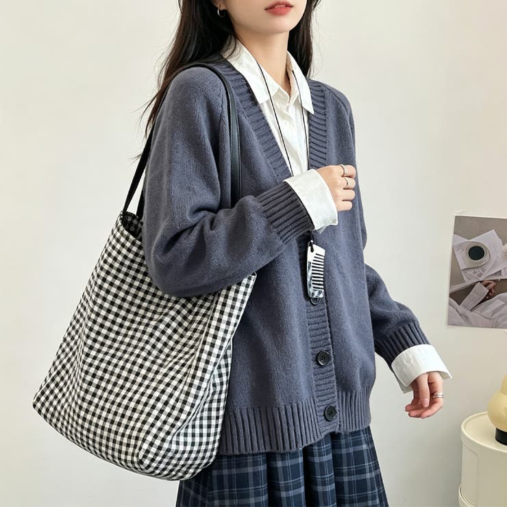 Vネック長袖オーバーサイズニットカーディガン レディース トップス | Doux Belle  | 詳細画像11 