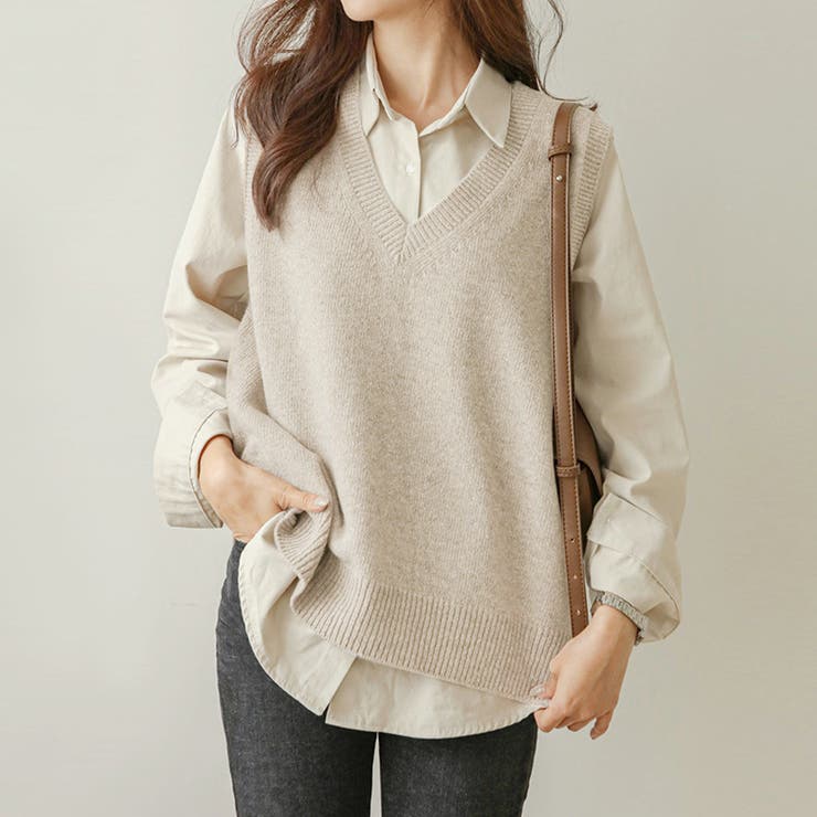 オートミール | Vネックノースリーブニットベスト | Doux Belle 