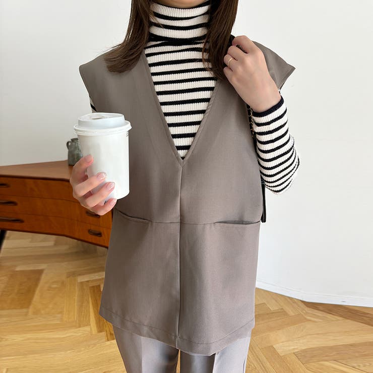 トップス ベスト Vネックプルオーバーベスト サイドスリット | Doux Belle  | 詳細画像1 