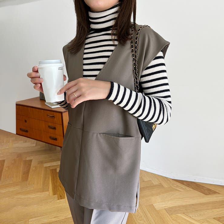 ウオームグレージュ | トップス ベスト Vネックプルオーバーベスト サイドスリット | Doux Belle 