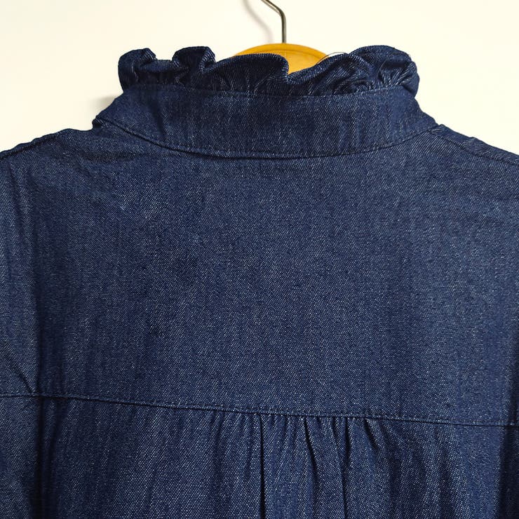 フリル襟デニムブラウス | Doux Belle  | 詳細画像11 