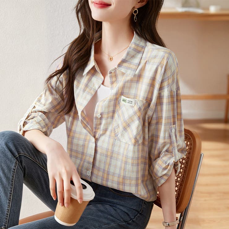淡色チェック柄ドロップショルダーシャツ レディース トップス | Doux Belle  | 詳細画像1 