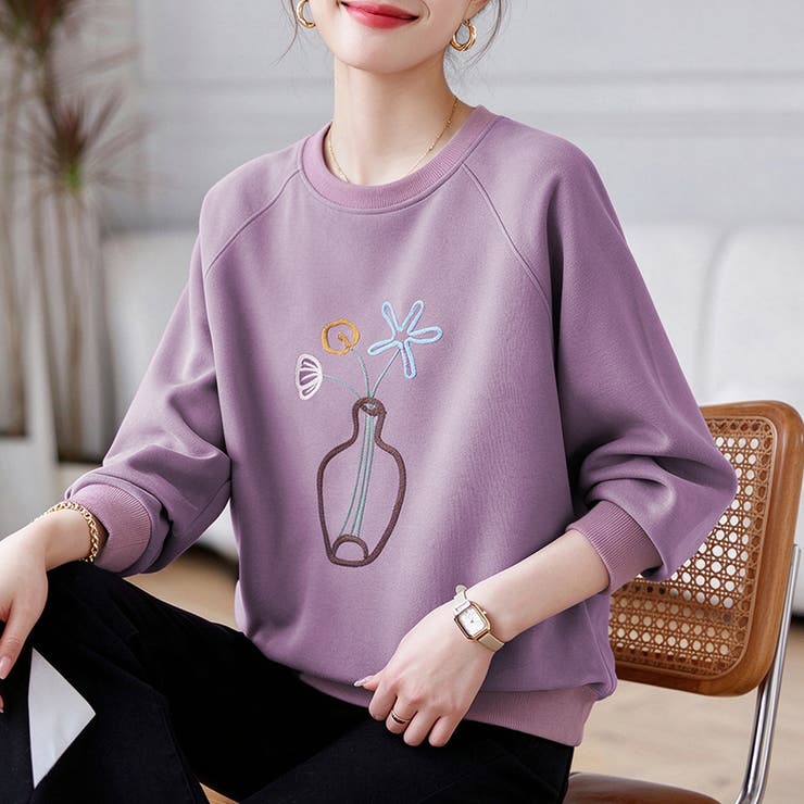 フラワー刺繍クルーネック長袖スウェットプルオーバ レディース トップス | Doux Belle  | 詳細画像8 
