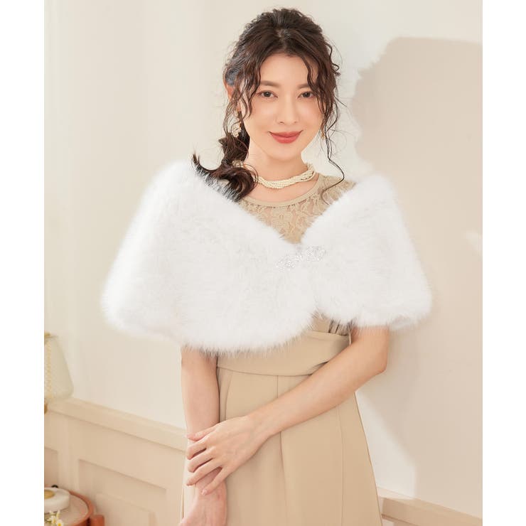 ショール ラビットフェイクファー  コサージュ付き[品番：DSSW0004726]｜DRESS+（ドレスプラス）のレディースファッション通販｜SHOPLIST（ショップリスト）