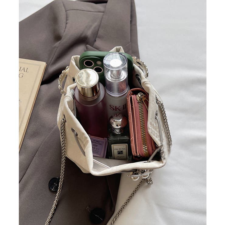 蝶チャームが映えるバッグ 結婚式 | DRESS+ | 詳細画像25 