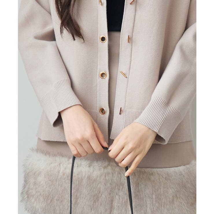 ハトメ釦Vネック長袖ニットカーディガン | SAISON DE PAPILLON  | 詳細画像17 