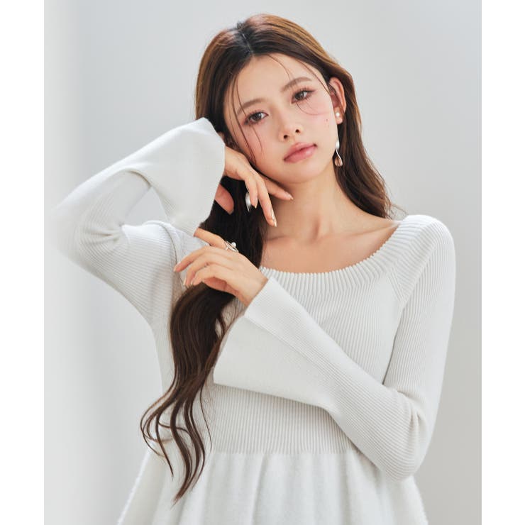 スポンディッシュ ボリューム ぺプラムニット | SAISON DE PAPILLON  | 詳細画像8 