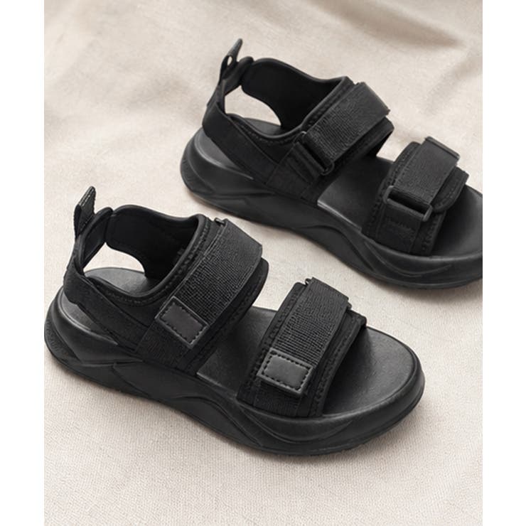 ブラック | 軽くて歩きやすいクッション厚底サンダル | SAISON DE PAPILLON 