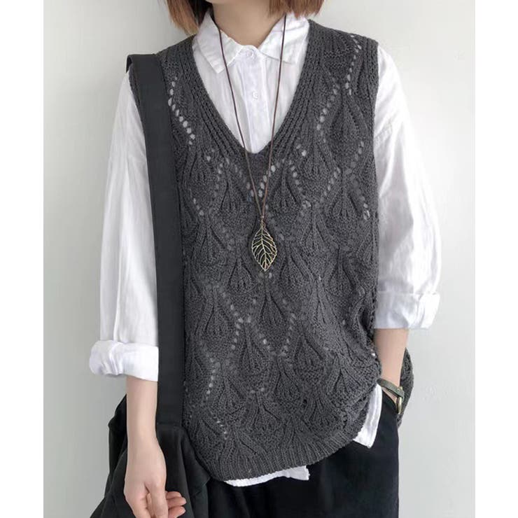 ロングシーズン大活躍Vネックダイヤモンド柄透かし編みニットベスト