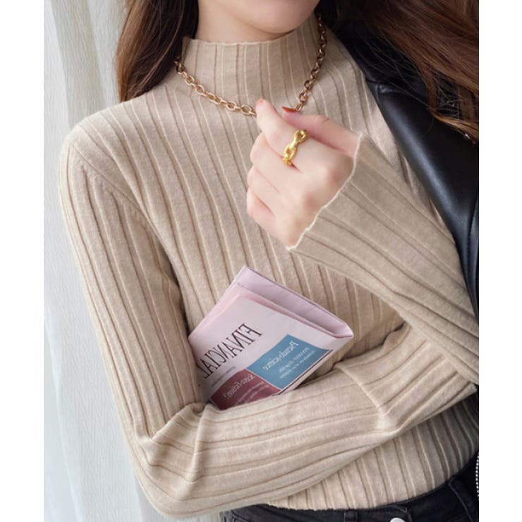 ベージュ | 12色選べるシンプルリブニットトップス | SEU