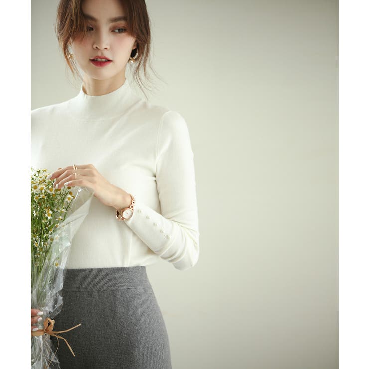 ホワイト | パールボタン付きプチハイネックニットプルオーバー | SAISON DE PAPILLON 