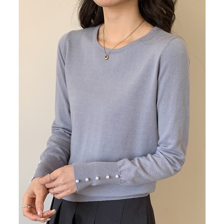 ブルーグレー | パールボタン付きクルーネックニットプルオーバー | SAISON DE PAPILLON 