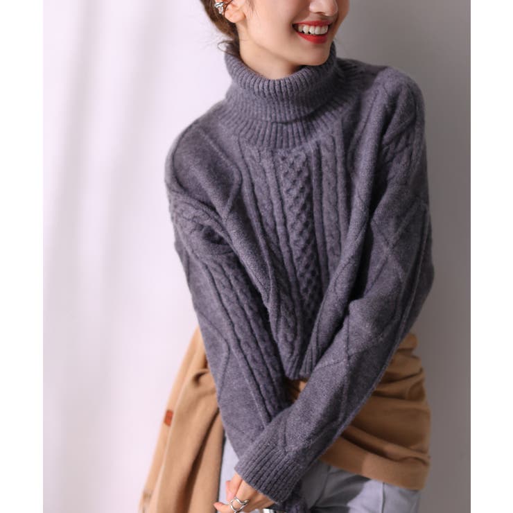 ケーブル編みタートルネッククロップドニット[品番：DSSW0002028