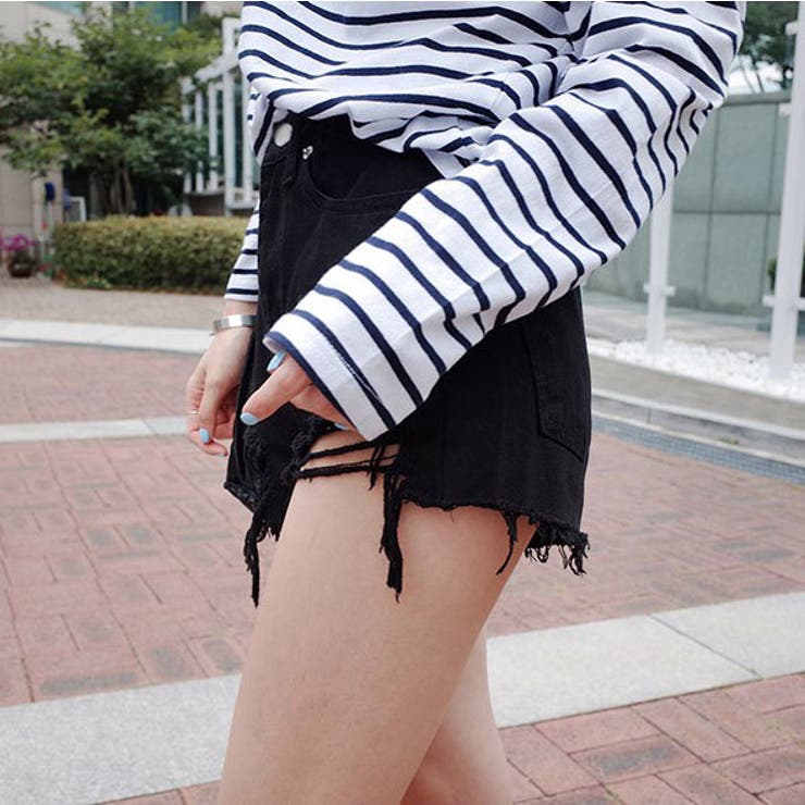 d.i.a. ダメージ加工ショートパンツ ブラック ショートパンツ デニムパンツ ダメージ加工[品番：XV000020775