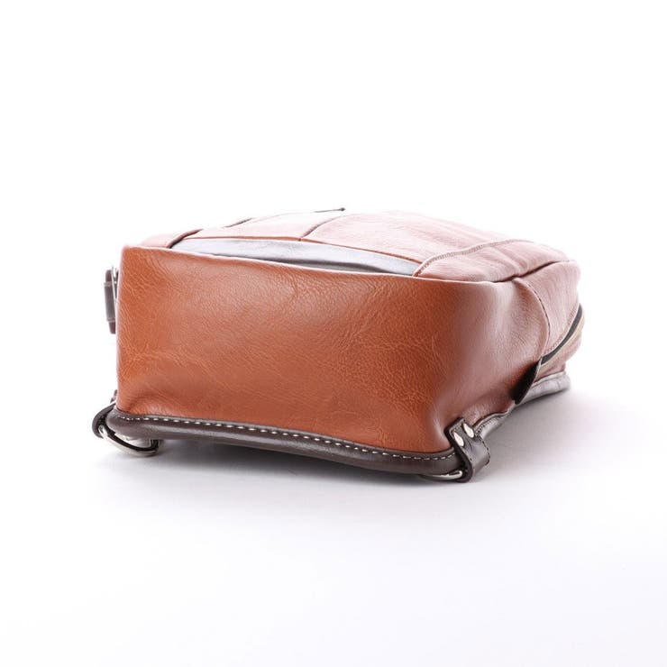 オティアス Otias / 合成皮革タテ型ボディバッグ | UNBILLION | 詳細画像6 