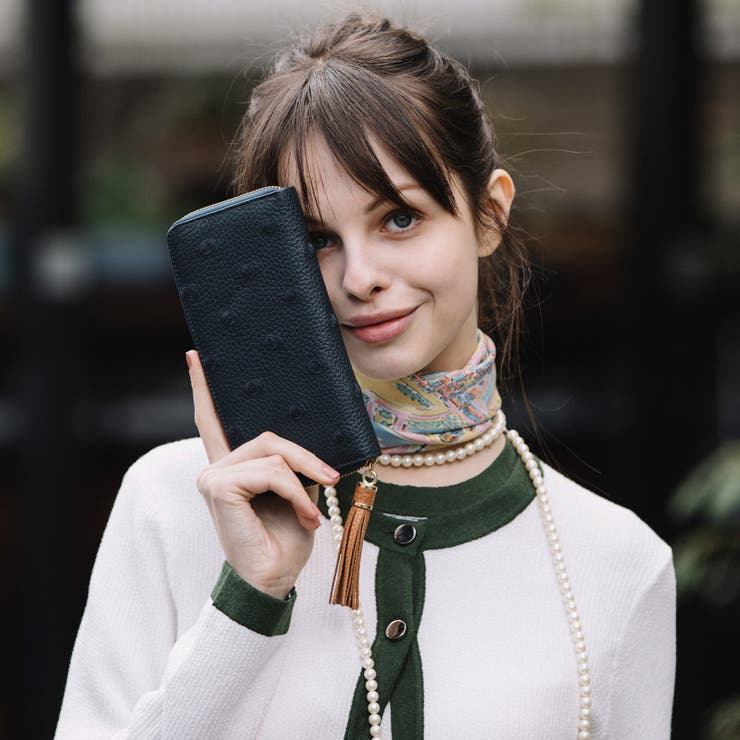 ペルケ perche / 牛革ドット刺繍ラウンド長財布 | UNBILLION | 詳細画像22 