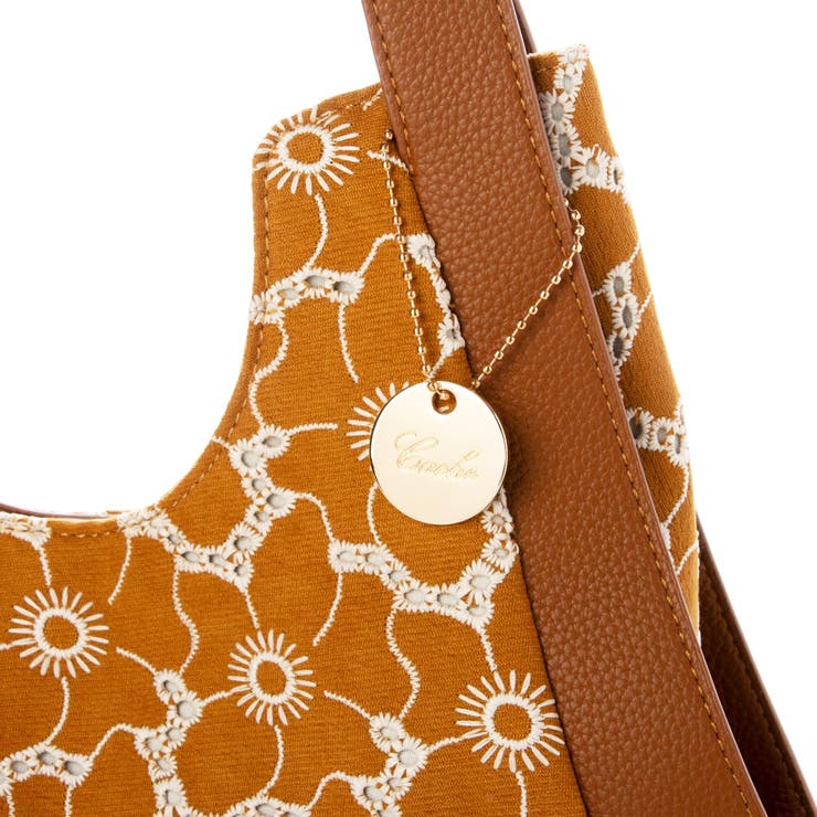 カシュカシュ cachecache / 刺繍生地トートバッグ[品番