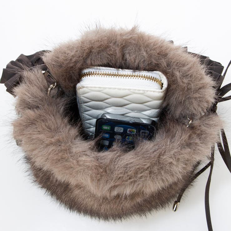 カシュカシュ cachecache / フリルショルダー付エコファー巾着バッグ | UNBILLION | 詳細画像13 