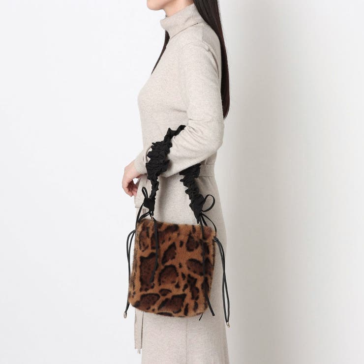 カシュカシュ cachecache / フリルショルダー付エコファー巾着バッグ | UNBILLION | 詳細画像5 