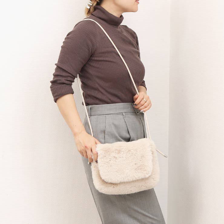 カシュカシュ cachecache / エコファーシンプルフラップショルダー | UNBILLION | 詳細画像1 