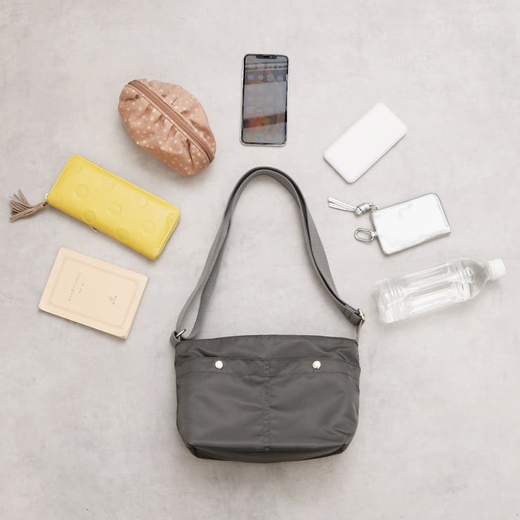 カシュカシュ cachecache / 舟型ナイロンショルダー | UNBILLION | 詳細画像1 