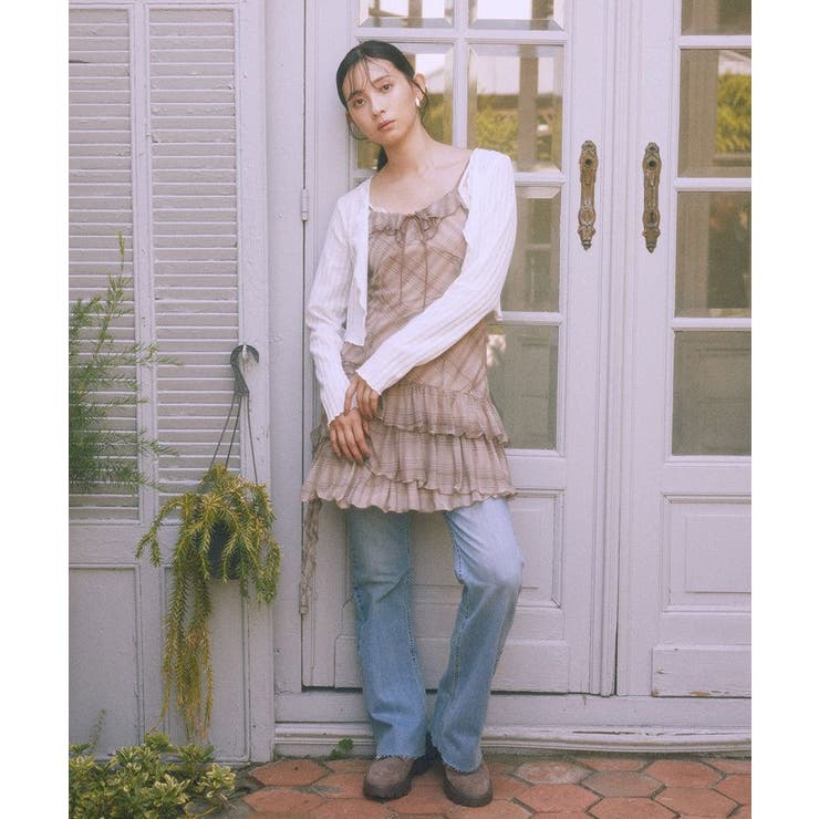 セルフカットストレッチフレアデニムパンツ | earth music&ecology  | 詳細画像3 