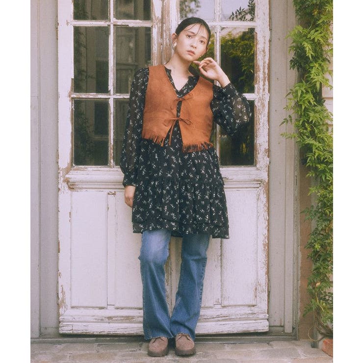 セルフカットストレッチフレアデニムパンツ | earth music&ecology  | 詳細画像4 