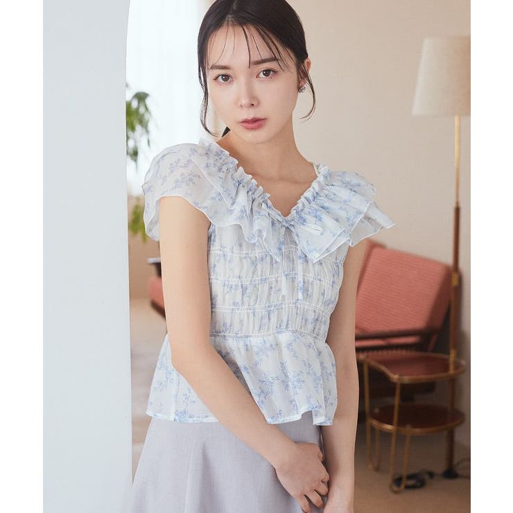 ダブルフリルノースリブラウス | earth music&ecology  | 詳細画像1 