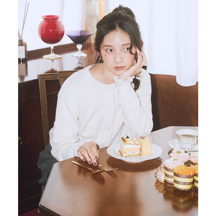 パウダーシャギークルーネックカーディガン | earth music&ecology  | 詳細画像9 